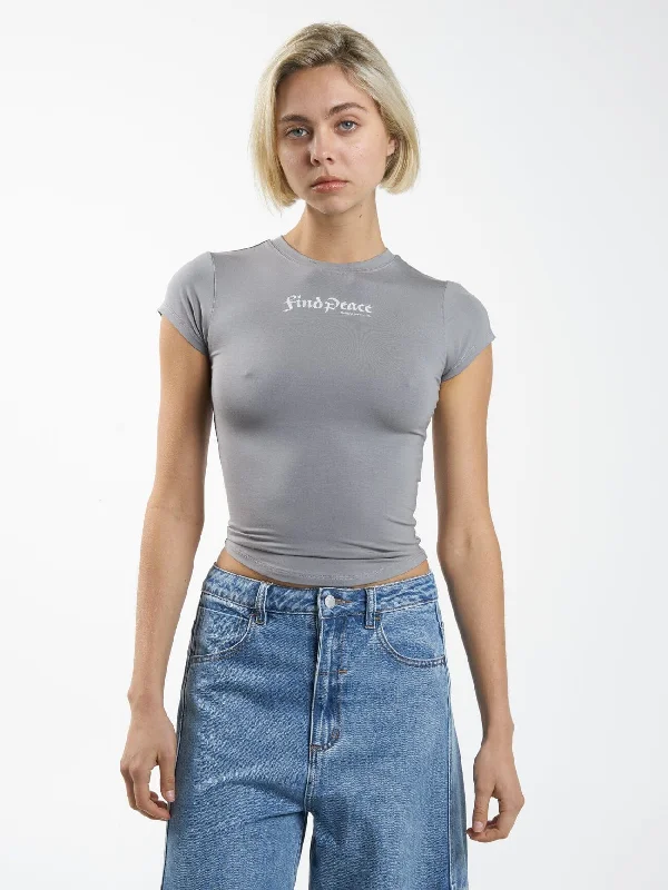 Find Peace Club Tee - Washed Gray