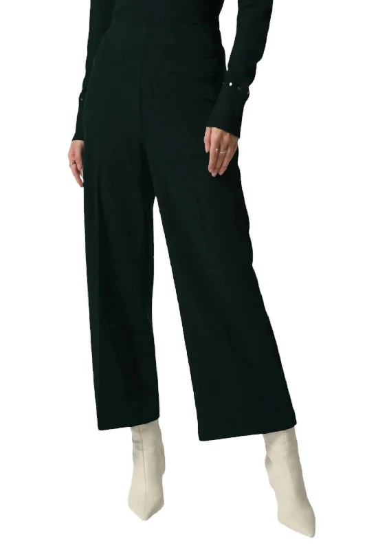 High-Waisted Pleated Trouser In Black