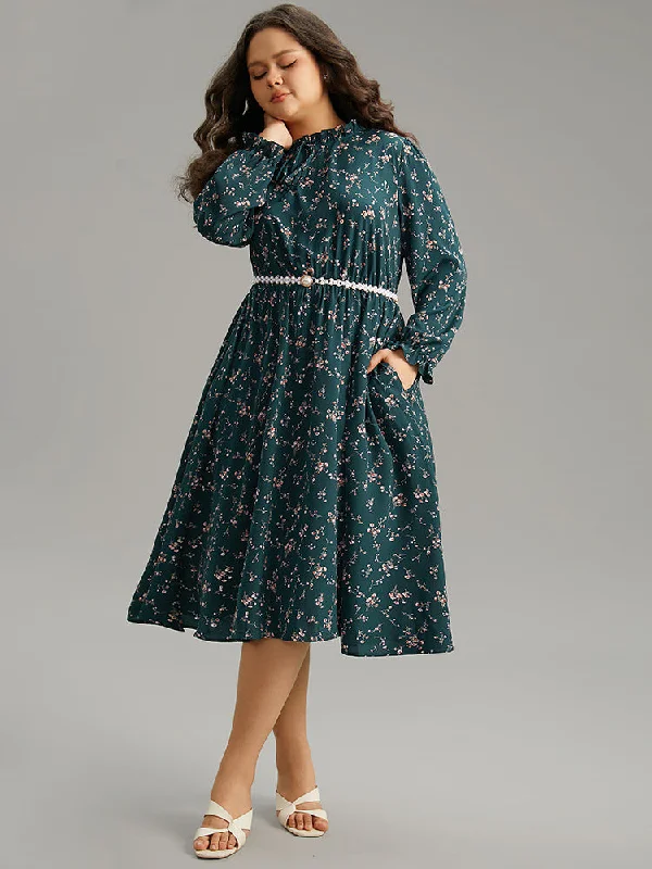 Ditsy Floral Pocket Mock Neck Dress