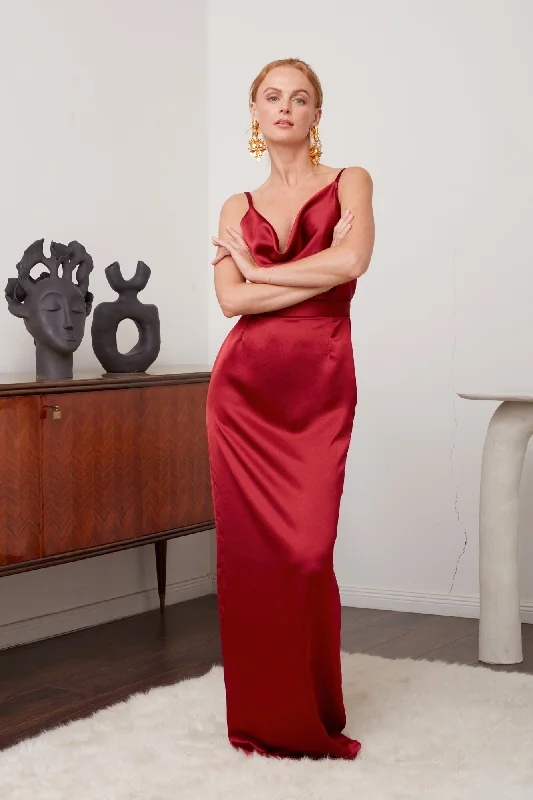 AMILA deep red maxi evening dress