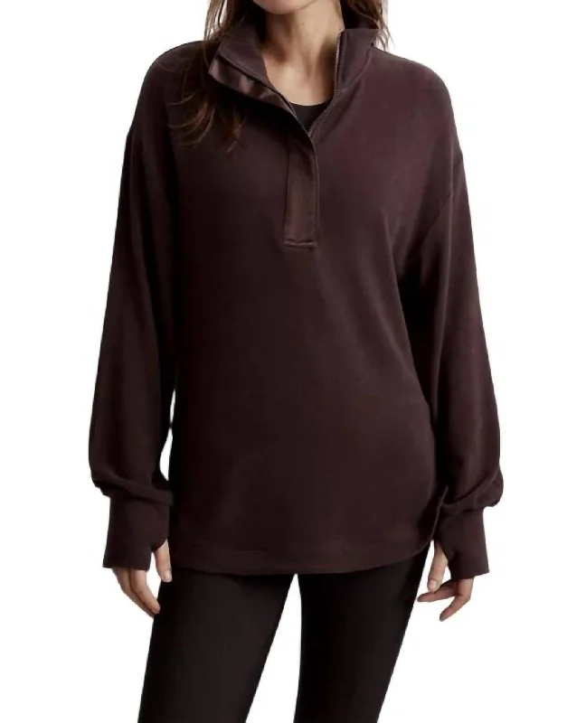 Roeder Half Zip Midlayer Top In Coffee Bean